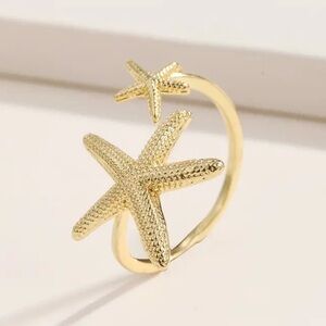 3/$25 Starfish Ring Gold Tone Open Adjustable One Size Fits Most